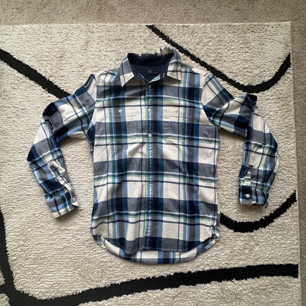 GAP Men's Navy and White Checkered Shirt